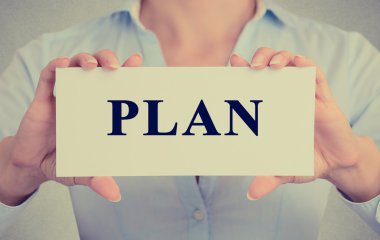 usinesswoman, kadın mesaj planı işaretiyle holding beyaz eller