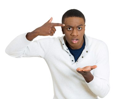 çılgın genç öğrenci Tapınağı karşı el parmak adam kızgın mısın?