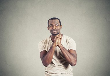 üzgün bir adam arıyorum 