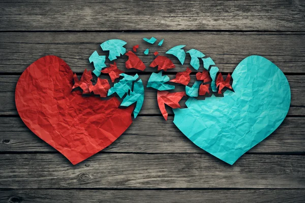 Romantic relationship concept two hearts exchange feelings — Stock Photo, Image