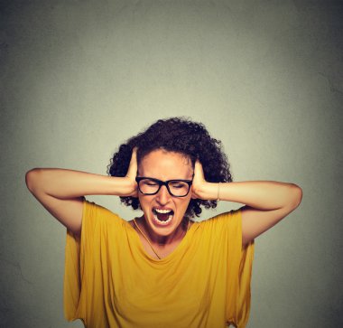 Genç kadın çığlığı vurguladı 