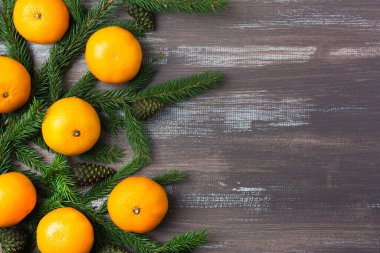 Mutlu Noeller ve mutlu yıllar için Mandarinler