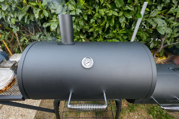 Barbecue smoker kettke — Stock Photo, Image