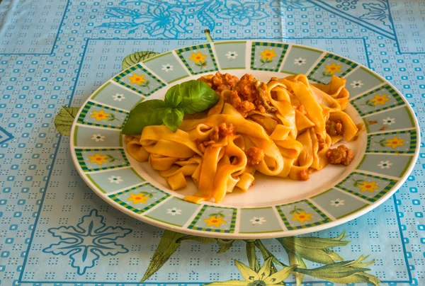 Placa de fettuccine — Fotografia de Stock