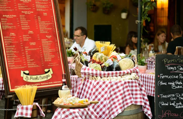 Eten in Rome — Stockfoto