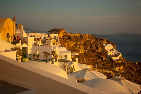 Cena do pôr do sol em Oia, Santorini — Fotografia de Stock