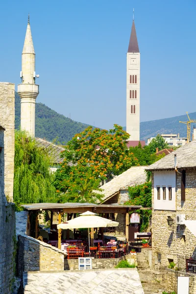 Мечети и минареты, Мостар — стоковое фото