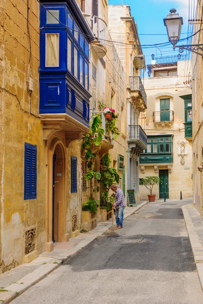 Alley in Birgu — Stockfoto