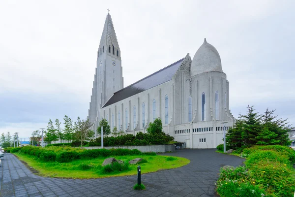Iglesia Hallgrimskirkja, en Reikiavik —  Fotos de Stock