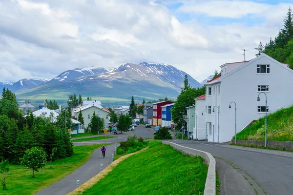 Maisons anciennes typiques, à Akureyri — Photo