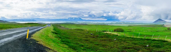 Vista panorâmica do Lago Myvatn — Fotografia de Stock