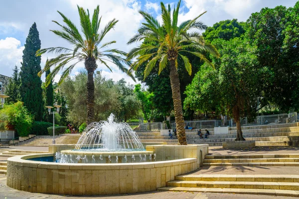 Binyamin trädgård i Haifa — Stockfoto