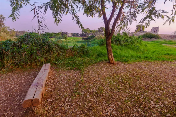 Vista Pôr Sol Lago Com Forte Antipatris Binar Bashi Parque — Fotografia de Stock