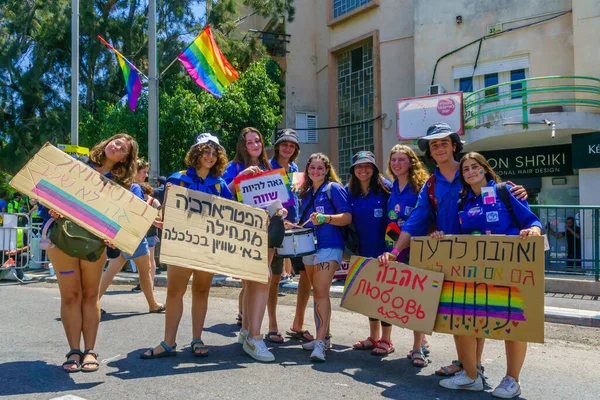 Haifa Israel June 2021 People Protest Signs Preparation Annual Lgbtq — Stock Photo, Image