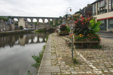 Dinan eski liman