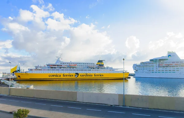 Ferries, Bastia — Foto de Stock