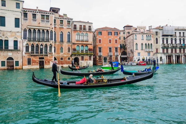 Gondoler, Venedig — Stockfoto