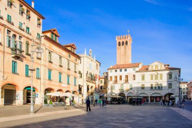 Piazza Libertà, Bassano del Grappa
