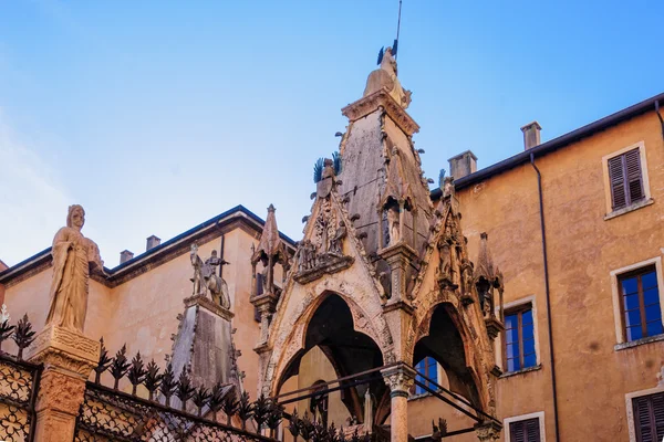 The Scaliger Tombs, Verona — Stock Photo, Image