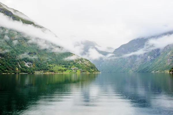 Fiordo de Geiranger —  Fotos de Stock