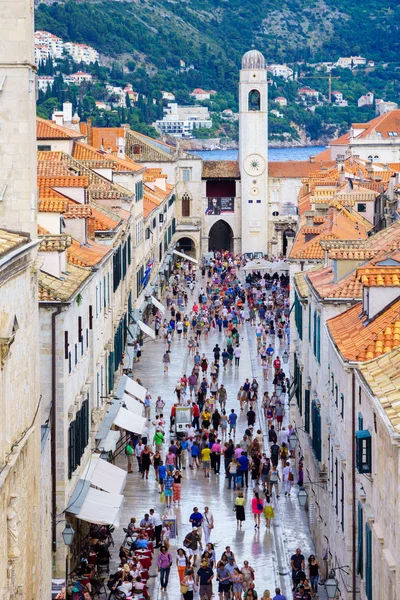 Escena de la calle principal, Dubrovnik —  Fotos de Stock