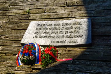 Jasenovac İkinci Dünya Savaşı Anıtı