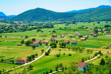 Nikšić kuzeyinde kırsal
