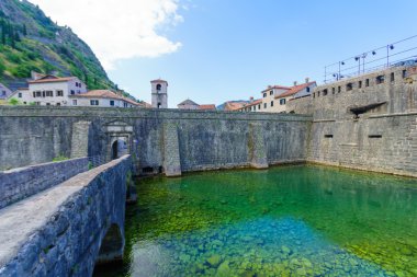 Kuzey kapısı, Kotor