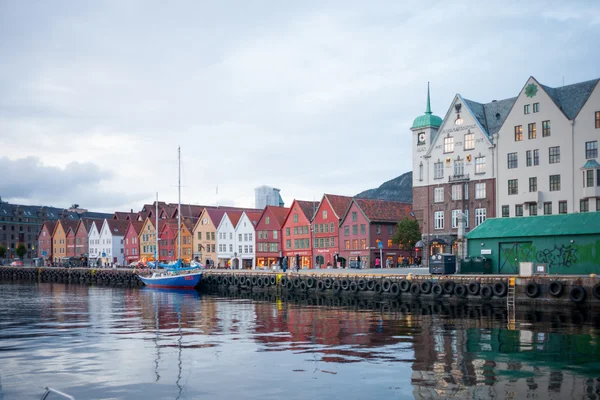 Bryggen günbatımı — Stok fotoğraf