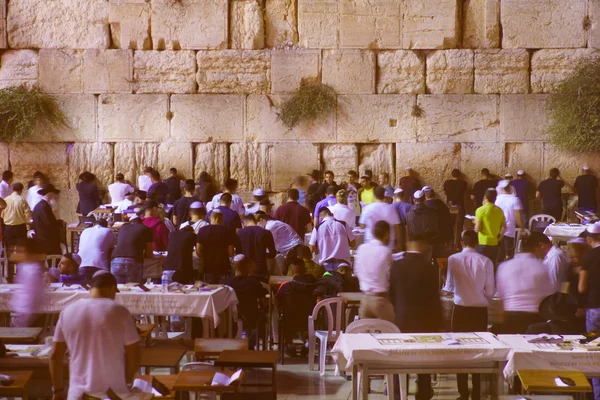 Selichot (židovský smírčí modlí), v západní zdi — Stock fotografie