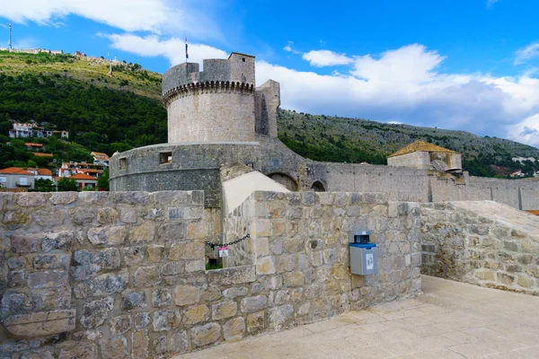 Gamla stadsmuren, Dubrovnik — Stockfoto