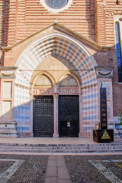 Kostel Sant-Anastasia, Verona — Stock fotografie