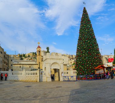 Noel Mary'nin iyi meydanında, Nazareth