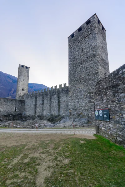 Castelgrande slottet, i Bellinzona — Stockfoto