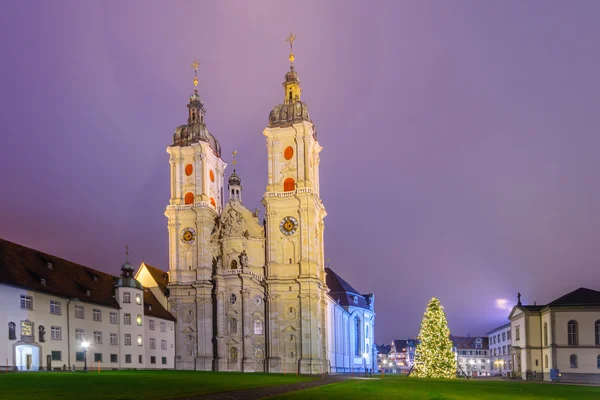 Vista noturna da catedral, em St. Gallen — Fotografia de Stock