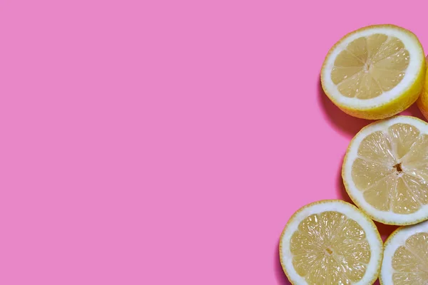 Лимонные Ломтики Розовом Фоне Цитрус Ситрик — стоковое фото
