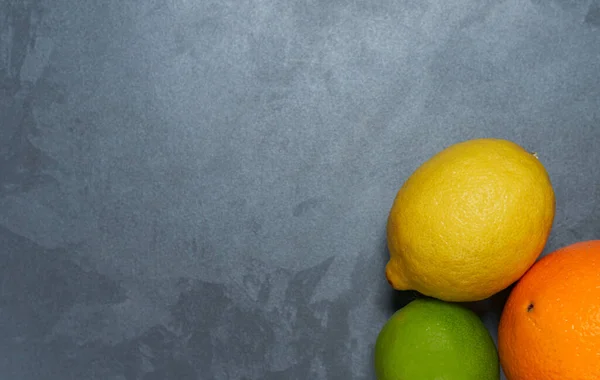 Tam portakallı, limonlu, gri kaplamalı CITRUS CITRIC