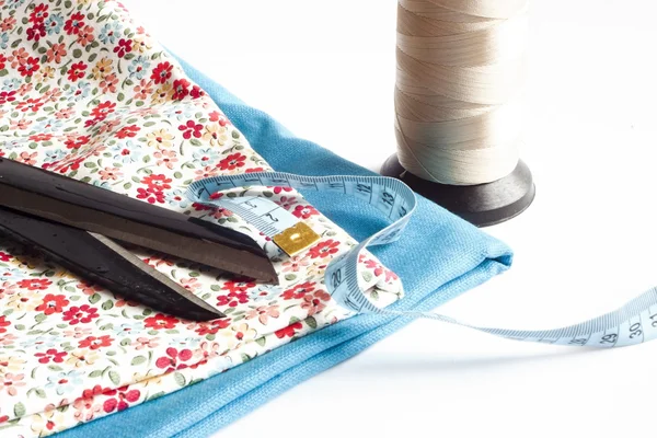 Clothes and sewing tools — Stock Photo, Image