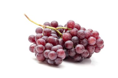 taze üzüm üzerine beyaz izole