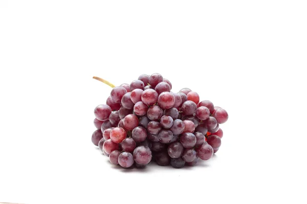 Uvas frescas isoladas a branco — Fotografia de Stock