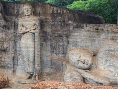 Polonnaruwa Buda heykelleri