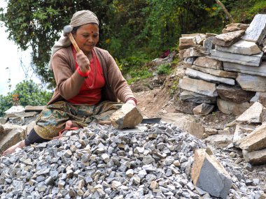 yol inşaat işçisi
