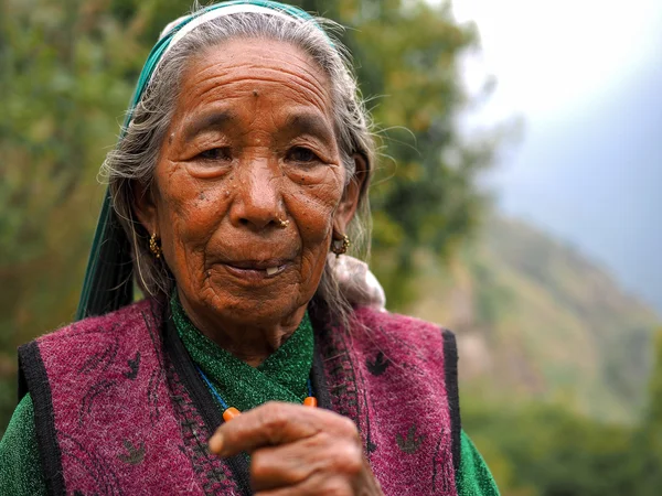 Portrait of old woman — Stock Photo, Image