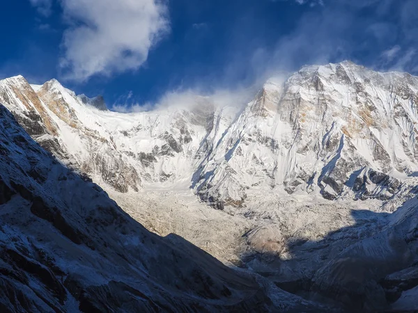 Annapurna Sul no Nepal — Fotografia de Stock