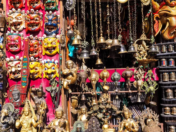 Masks, souvenirs in street shop — Stock Photo, Image