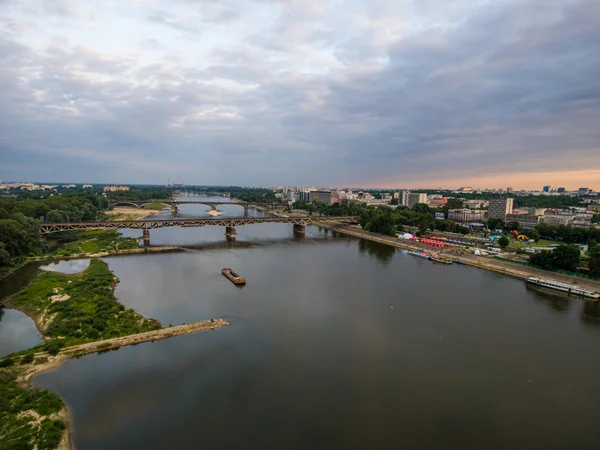 Pontes sobre o rio Wisla em Varsóvia — Fotografia de Stock