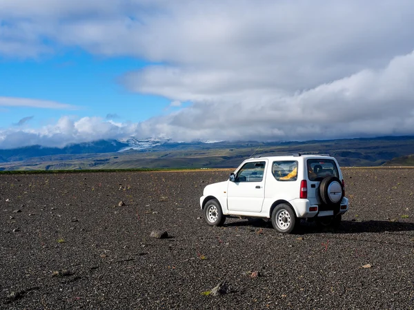 Coche todoterreno — Foto de Stock