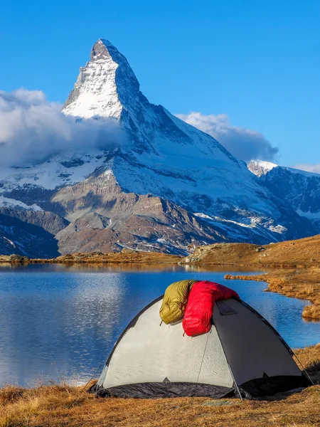 Tenda vicino a Cervino — Foto Stock