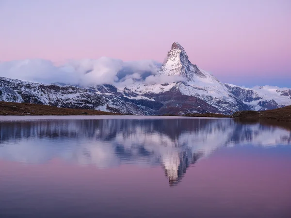 Matterhorn v časných ranních hodinách — Stock fotografie