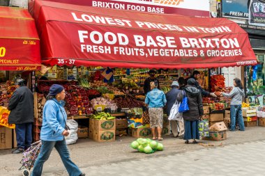 Brixton Köyü ve Brixton Pazarı